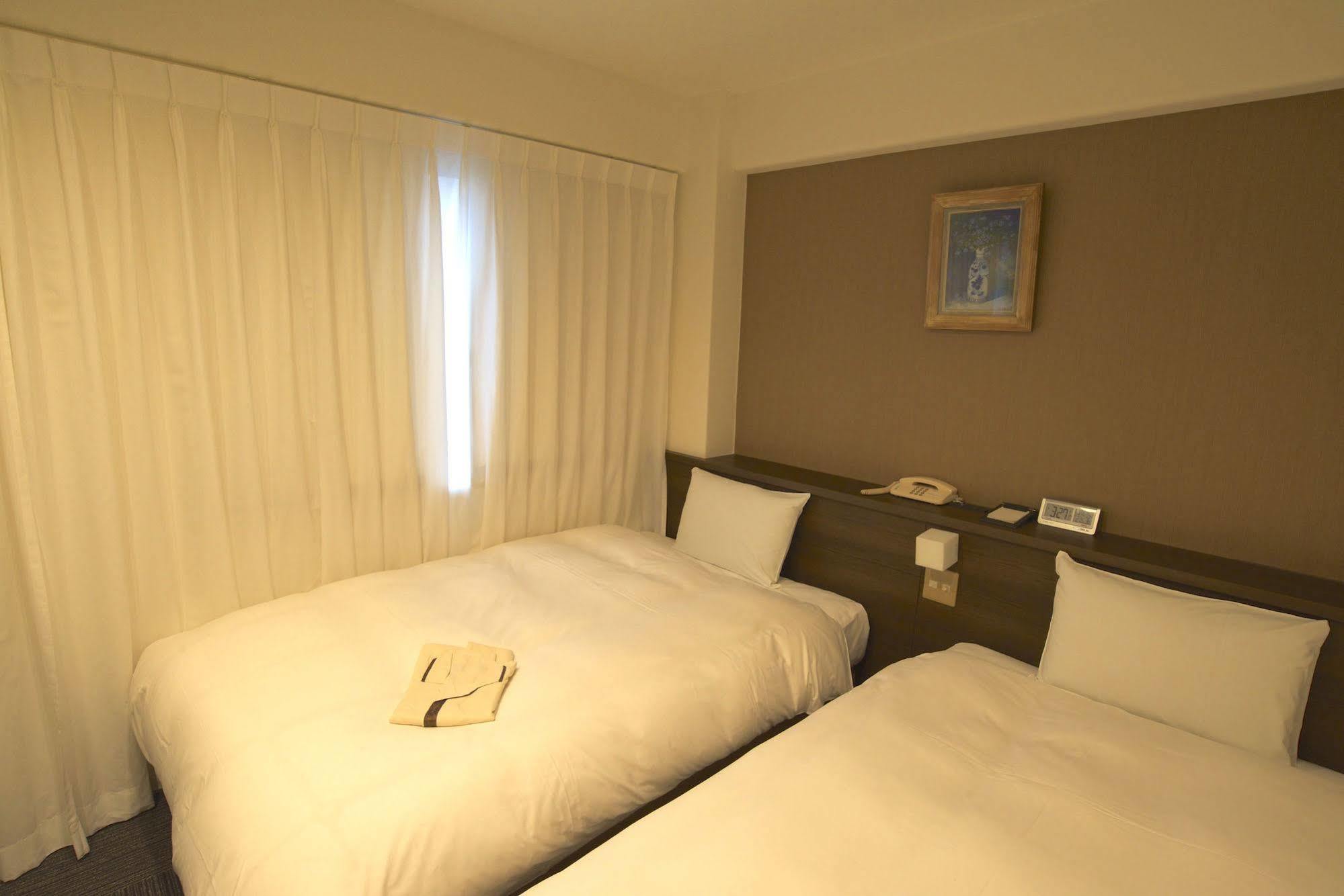 Smile Hotel Atsugi Exterior foto