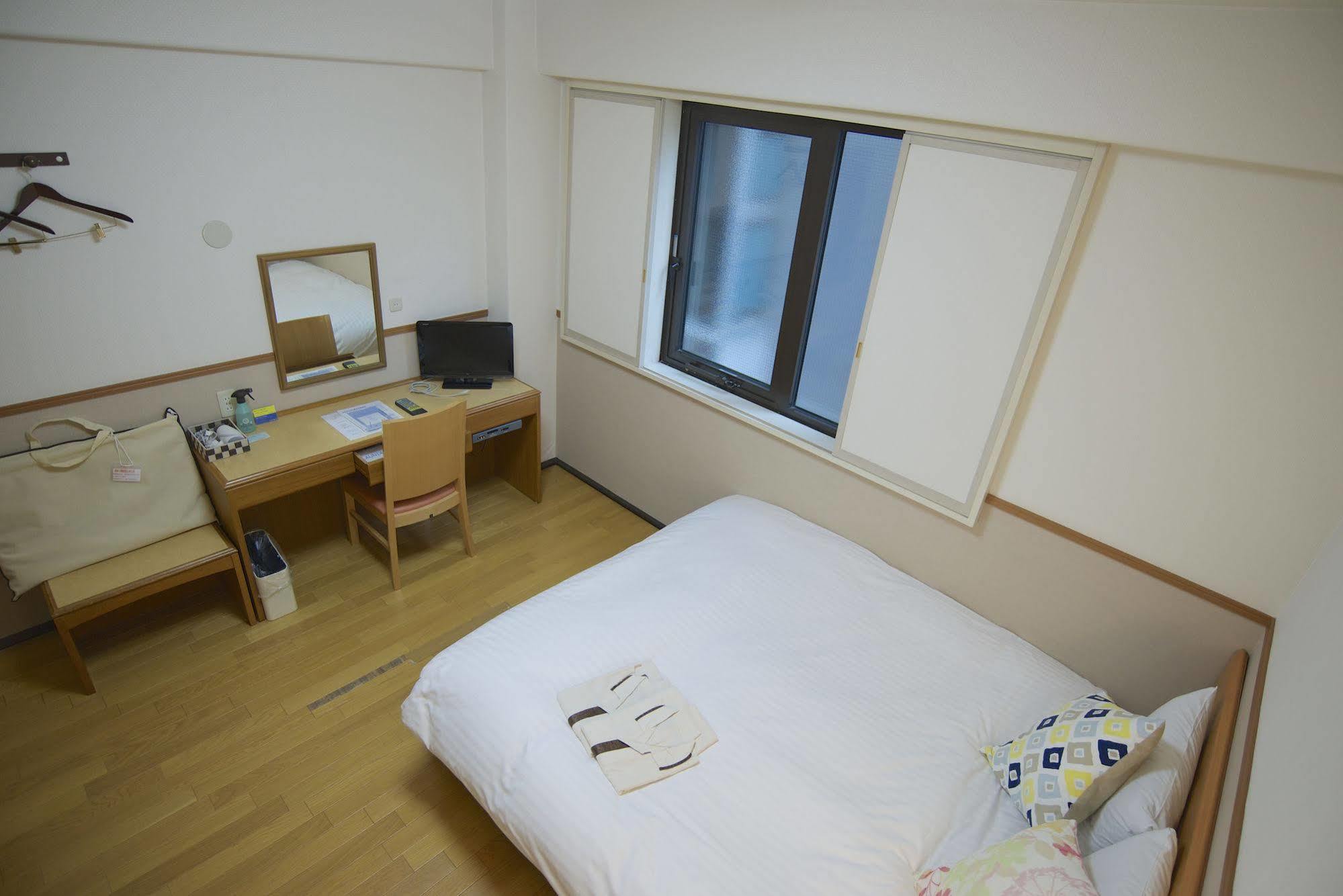Smile Hotel Atsugi Exterior foto