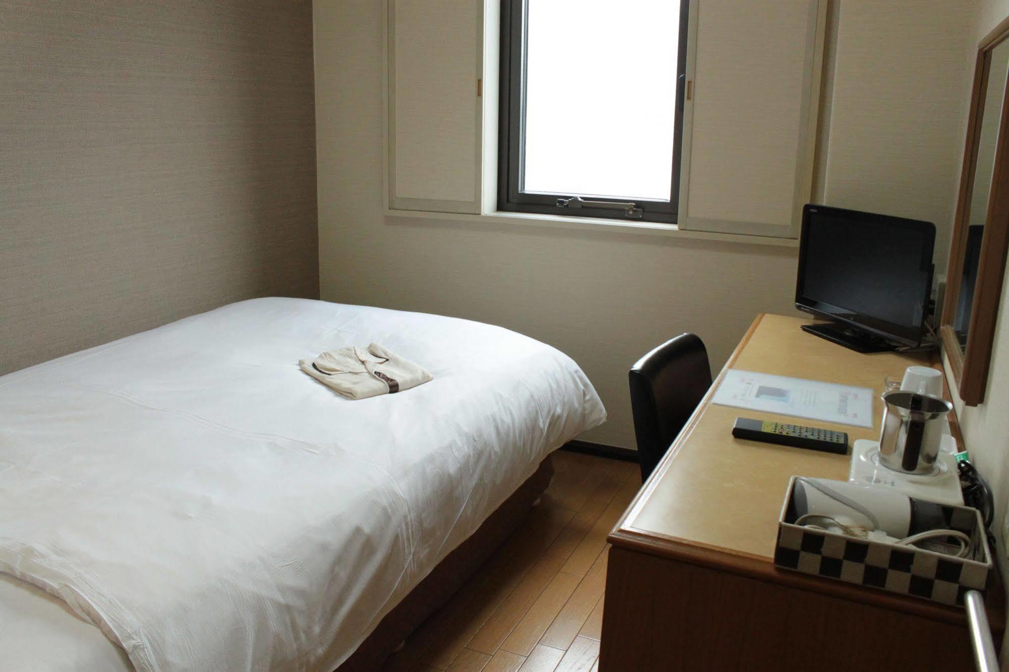 Smile Hotel Atsugi Exterior foto